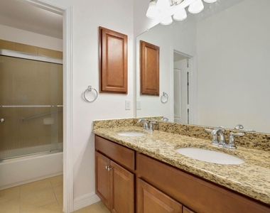 2110 Mateo Park Drive - Photo Thumbnail 16
