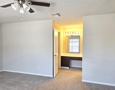 13427 Juniper Point Drive - Photo Thumbnail 33