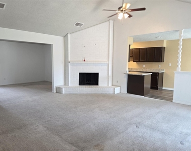 13427 Juniper Point Drive - Photo Thumbnail 19