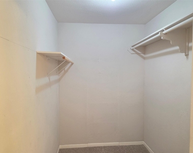 13427 Juniper Point Drive - Photo Thumbnail 34