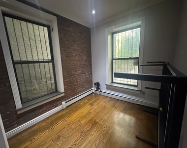 2BR in Manhattan Valley - Photo Thumbnail 1