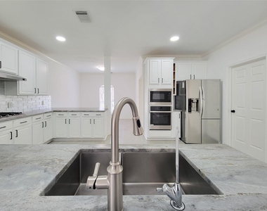 20711 Mansfield Bay Lane - Photo Thumbnail 12