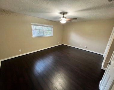 18240 Fenske Road - Photo Thumbnail 11