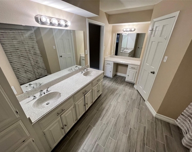 18240 Fenske Road - Photo Thumbnail 15