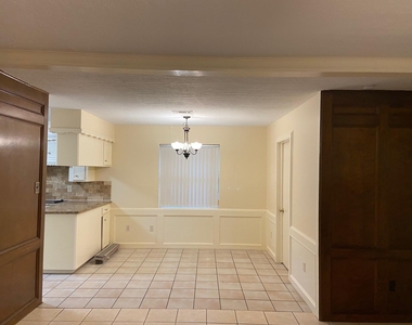 3418 Candlewisp Drive - Photo Thumbnail 7