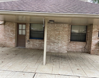 3418 Candlewisp Drive - Photo Thumbnail 11