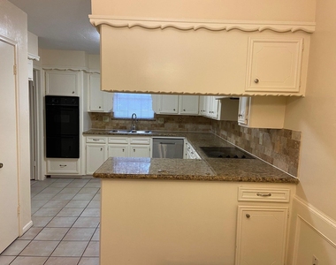 3418 Candlewisp Drive - Photo Thumbnail 6