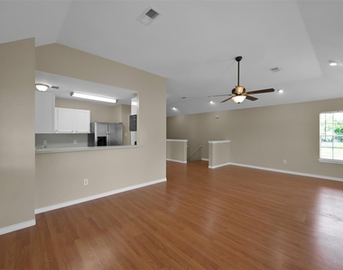 1141 Lovett Street - Photo Thumbnail 9