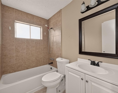 10318 Buffalo Bend Drive - Photo Thumbnail 16