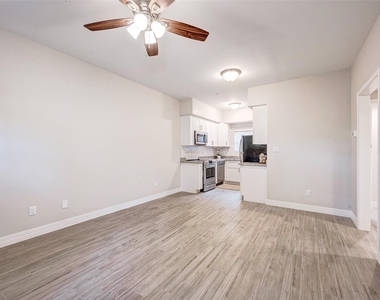 72 Burress Street - Photo Thumbnail 8