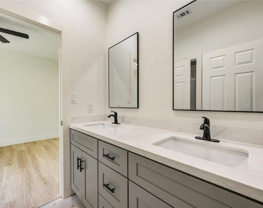 508 Georgia Street - Photo Thumbnail 35