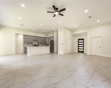 508 Georgia Street - Photo Thumbnail 18