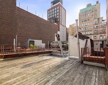 East 23rd Street - Photo Thumbnail 4