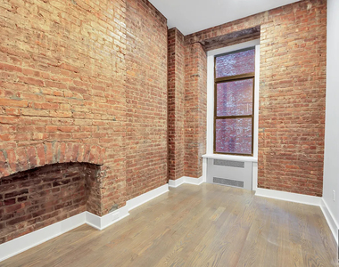 Madison Avenue - Photo Thumbnail 3