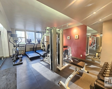 East 36 Street - Photo Thumbnail 7