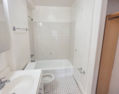 East 36 Street - Photo Thumbnail 5