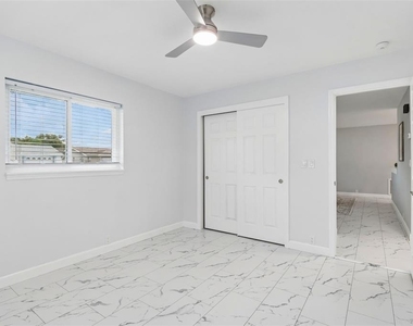 8120 Brown Pelican Avenue - Photo Thumbnail 19