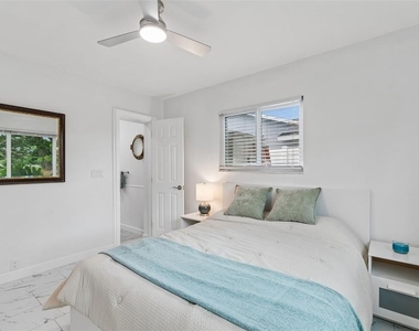 8120 Brown Pelican Avenue - Photo Thumbnail 14