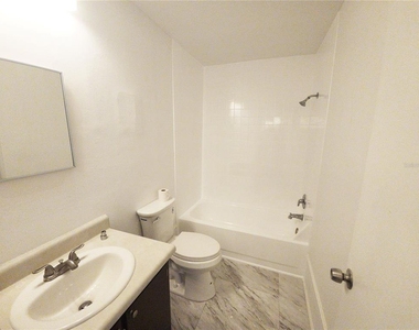 14422 Reuter Strasse Circle - Photo Thumbnail 11