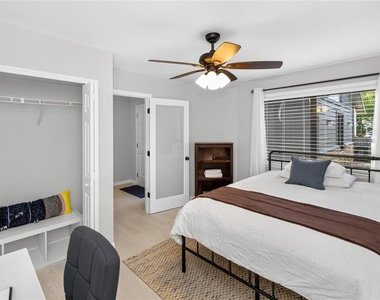 172 Deer Lake Circle - Photo Thumbnail 8