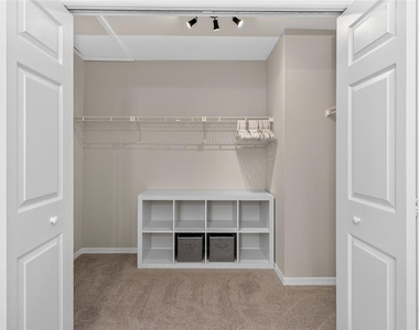 172 Deer Lake Circle - Photo Thumbnail 45