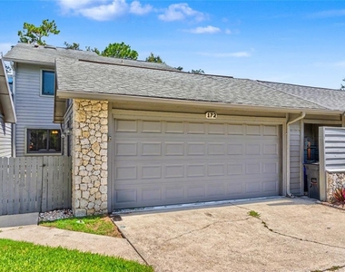 172 Deer Lake Circle - Photo Thumbnail 2