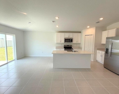 38396 Pindos Drive - Photo Thumbnail 6