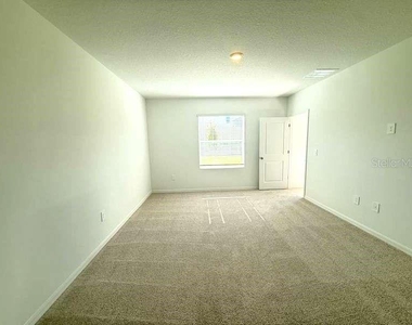 11913 Noble Chase Path - Photo Thumbnail 8