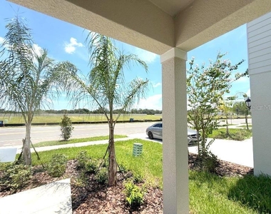 11913 Noble Chase Path - Photo Thumbnail 4