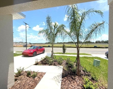 11913 Noble Chase Path - Photo Thumbnail 3