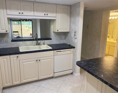 2440 Winding Creek Boulevard - Photo Thumbnail 3