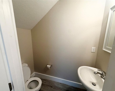 2125 W Saint Joseph Street - Photo Thumbnail 15