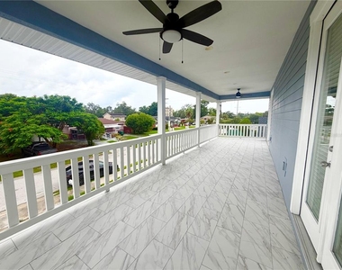 2125 W Saint Joseph Street - Photo Thumbnail 3
