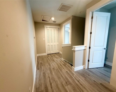 2125 W Saint Joseph Street - Photo Thumbnail 25