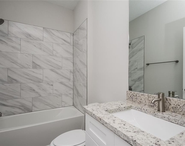 163 Aurelia Court - Photo Thumbnail 12