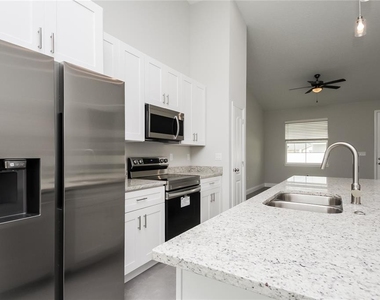 163 Aurelia Court - Photo Thumbnail 3