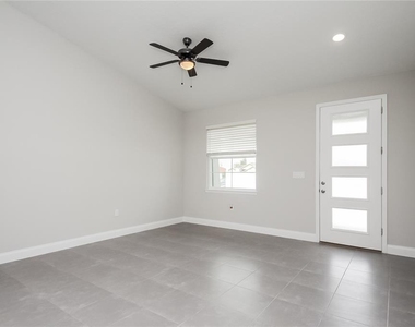 163 Aurelia Court - Photo Thumbnail 4