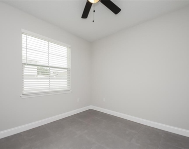 163 Aurelia Court - Photo Thumbnail 5