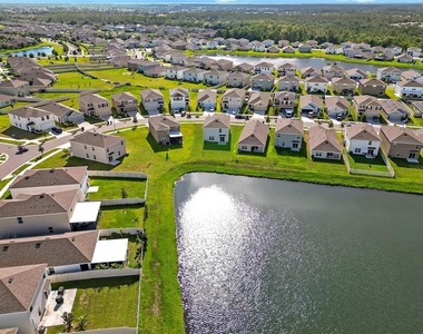 16638 Mosaic Oar Drive - Photo Thumbnail 8