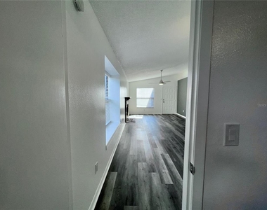 4025 Angel Oak Court - Photo Thumbnail 40