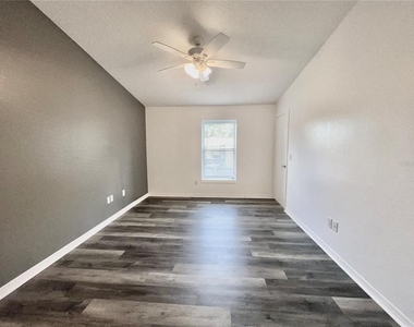 4025 Angel Oak Court - Photo Thumbnail 38