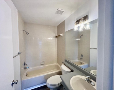 4025 Angel Oak Court - Photo Thumbnail 18