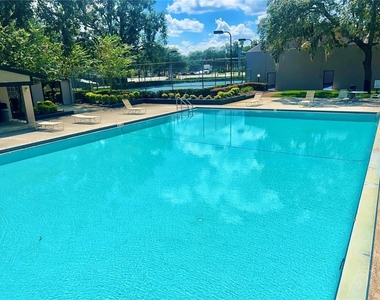 4025 Angel Oak Court - Photo Thumbnail 51