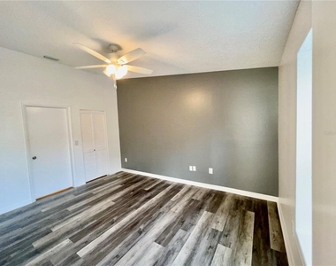 4025 Angel Oak Court - Photo Thumbnail 27