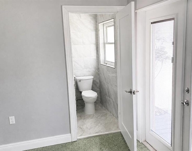 5412 Leilani Drive - Photo Thumbnail 7
