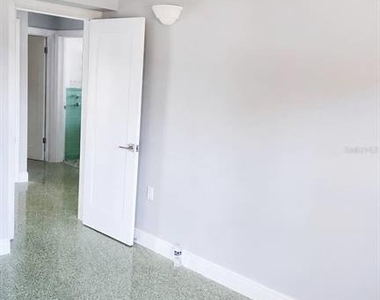 5412 Leilani Drive - Photo Thumbnail 5