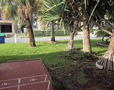 5412 Leilani Drive - Photo Thumbnail 15
