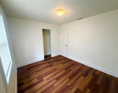 1502 W Grace Street - Photo Thumbnail 15