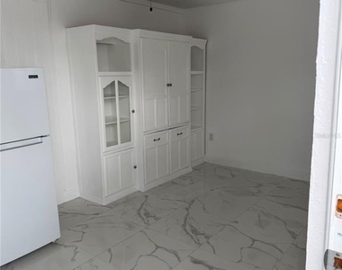 4514 W Fern Street - Photo Thumbnail 8