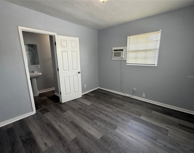 1748 2nd Street Ne - Photo Thumbnail 4